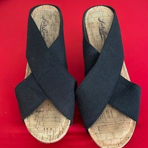 LUCKY BRAND BLACK CANVAS/ CORK SANDALS (6 1/2)